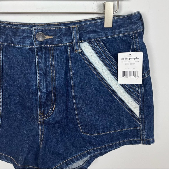 🆕 Free People Sweet Surrender Dark Denim Lace Shorts - Picture 6 of 11